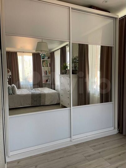 1-к. квартира, 42 м², 1/4 эт.