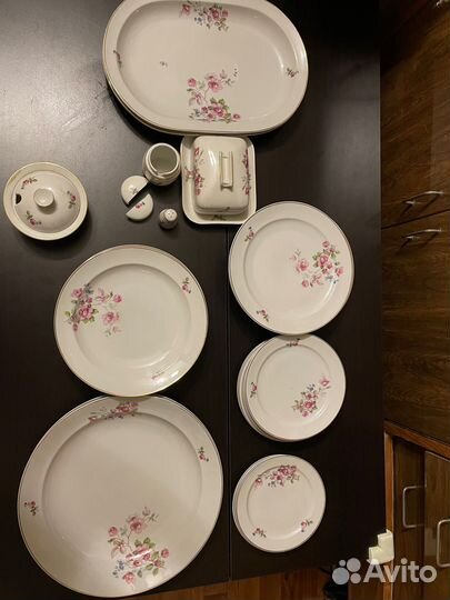 Фарфоровый сервиз (Германия)