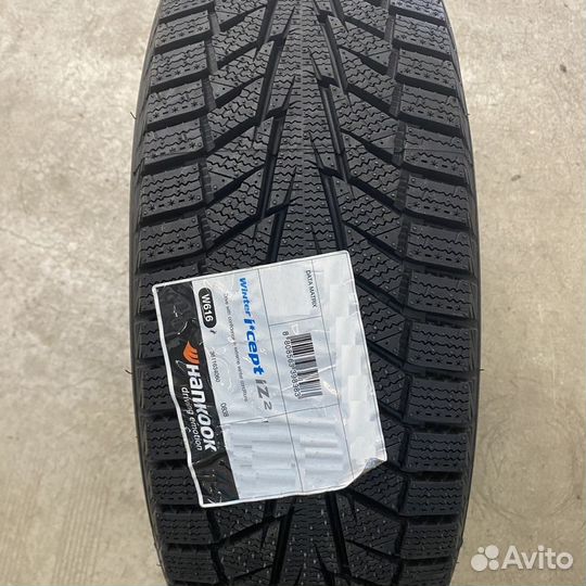 Hankook Winter I'Cept iZ 2 W616 205/55 R16 94T