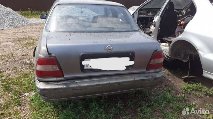 Ниссан санни в разборе, левый руль, МКПП, 1.4