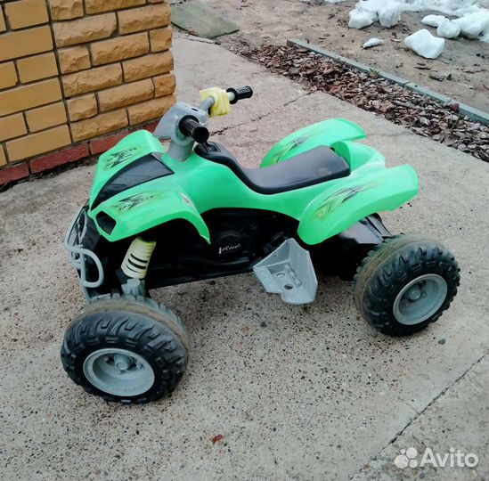 Детский квадроцикл на аккумуляторе