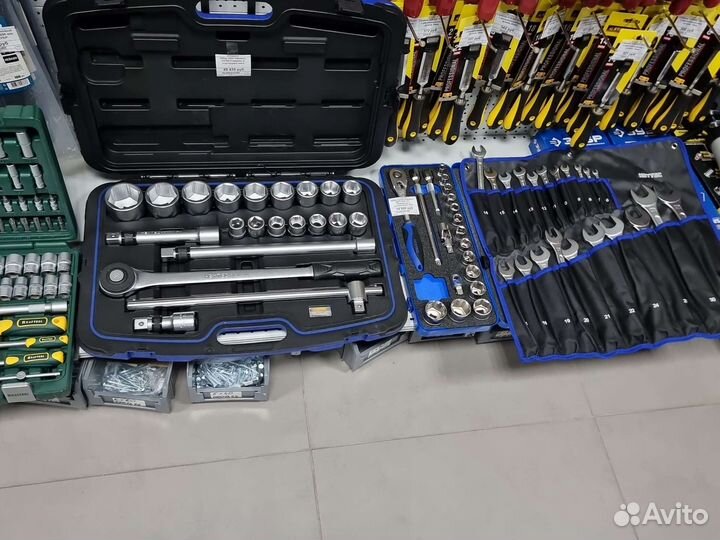 Набор комбинированных ключей R 50810-21-M