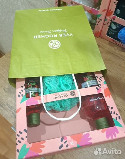 Ив роше набор Уход для тела