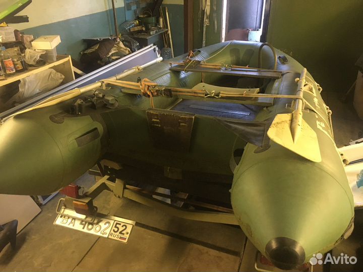 Лодка Дека-300