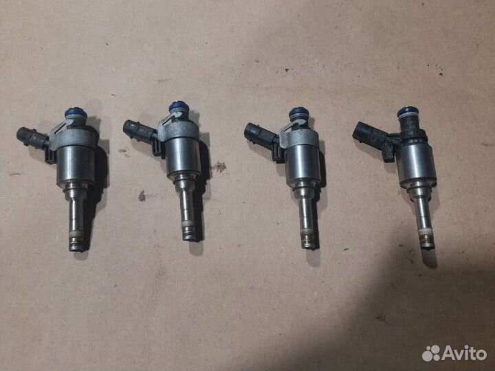 Форсунка Passat B6 BZB 1.8 TSI