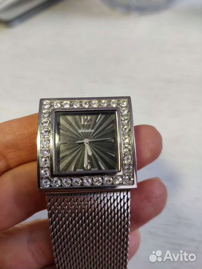 Часы Adriatica Swiss Made женские