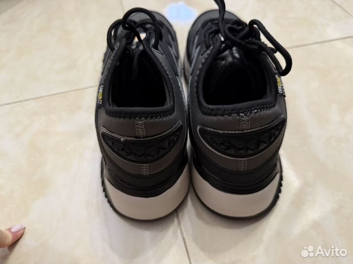 Кроссовки мужские 44 размер новые