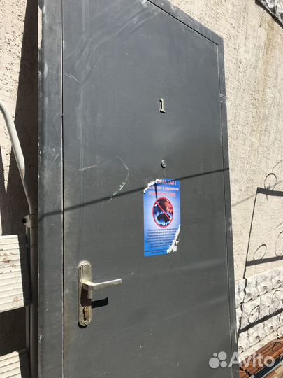 Металлическая дверь бу