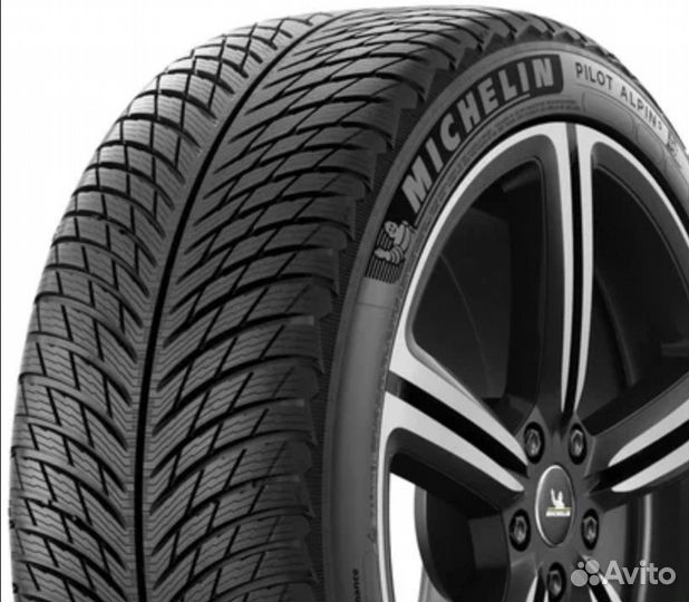 Michelin Pilot Alpin 5 SUV 265/40 R21 и 275/40 R21