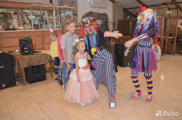 Костюмы аниматоры - клоуны взрослые