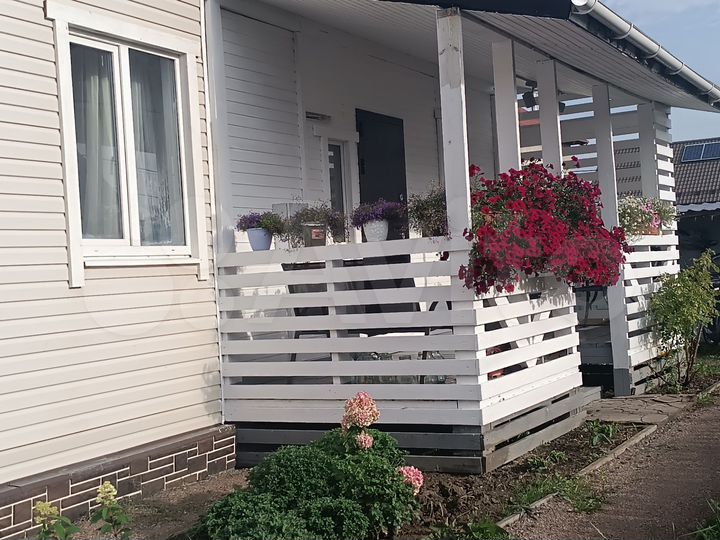 Дом 200 м² на участке 7,2 сот.