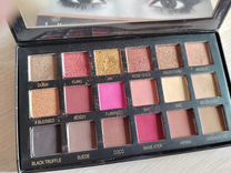 Huda beauty тени