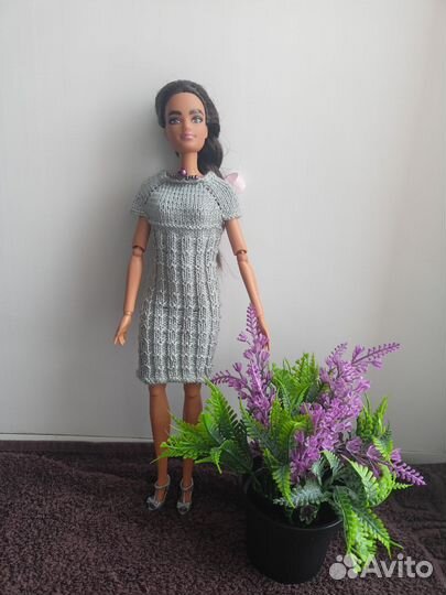 Вязаная одежда для куклы Барби