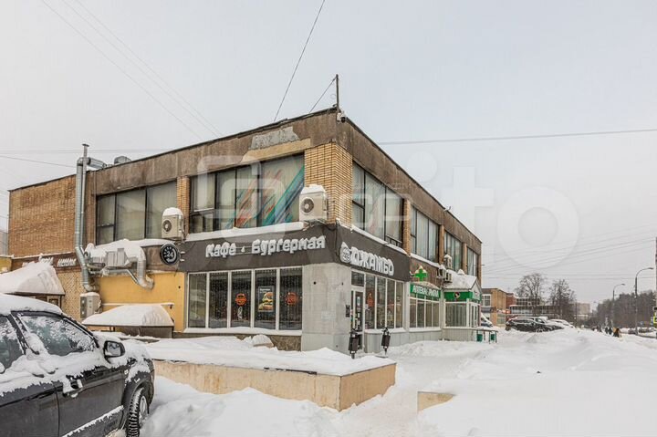 Продам торговое помещение, 722 м²
