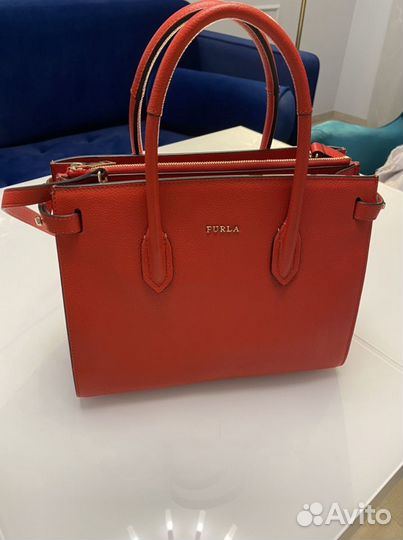 Сумка Furla женская красная натуральная кожа