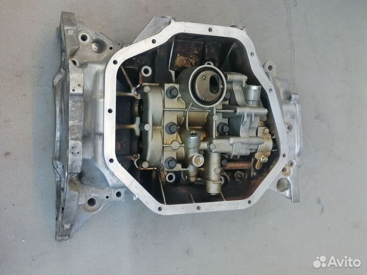 Масляный картер с маслонасосом Nissan X-Trail