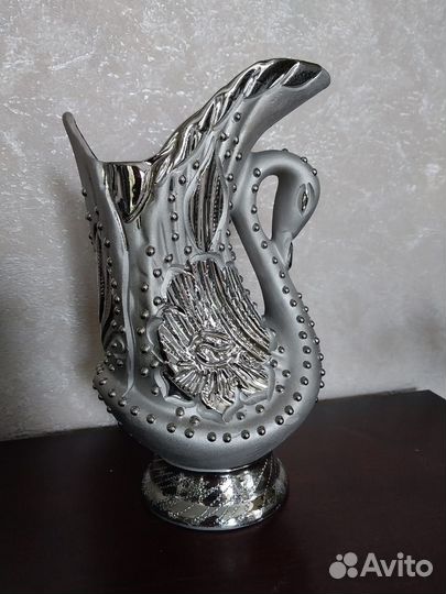 Ваза лебедь