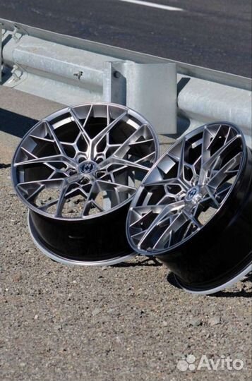 Диски R21 hre ff10 5x114.3