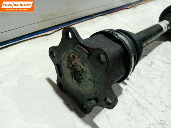 Привод перед. Audi A4 B7 2008