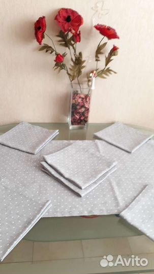 Дорожка сервировочная, салфетки и полотенца