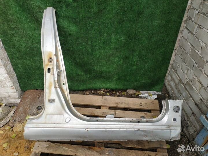 Порог правый Suzuki Sx4 седан M16A 2007-2014