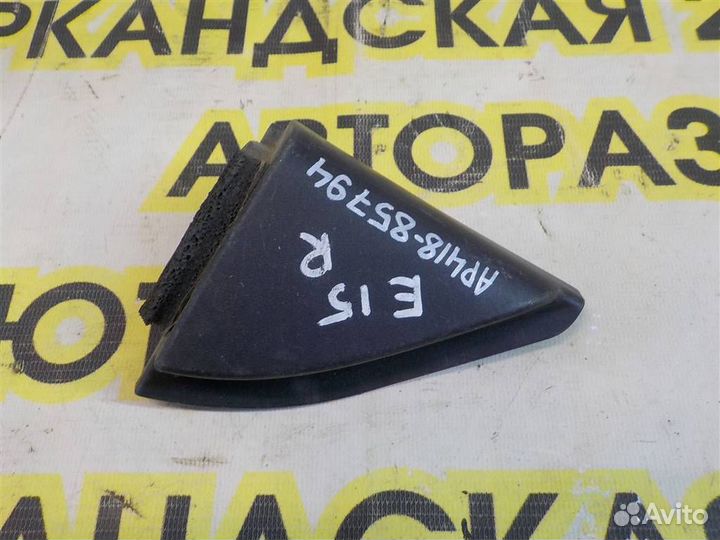 Крышка зеркала внутренняя левая Toyota Corolla (E