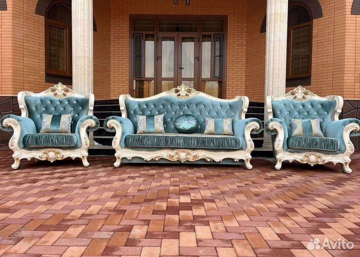 Диван мягкий