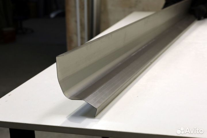 Порог правый Suzuki SX-4 ремонтный