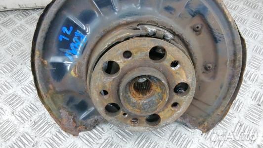 Ступица задняя левая mercedes benz C-class W204 (E