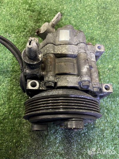 Компрессор кондиционера KL Mazda 626 N13A0AH4