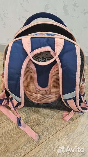 Рюкзак школьный