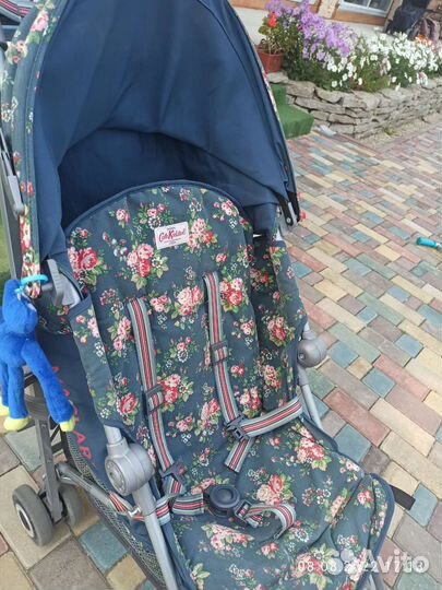 Прогулочная коляска трость maclaren