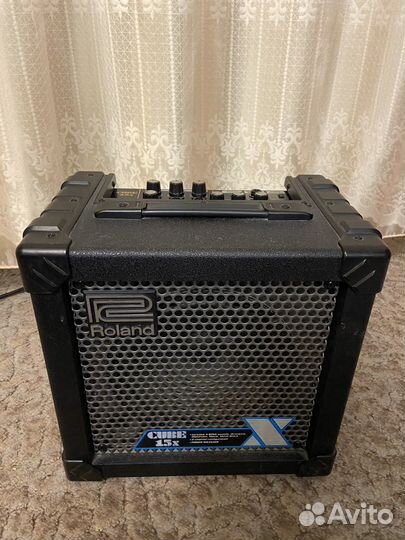 Комбоусилитель Roland cube 15x