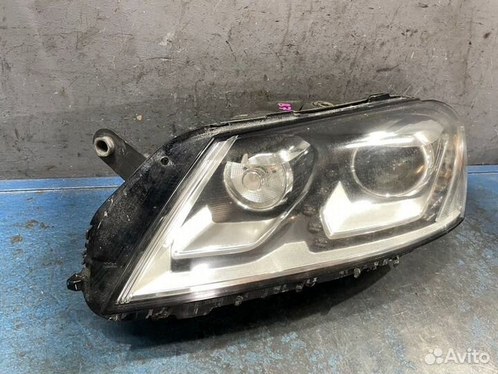 Фара ксенон левая Volkswagen Passat B7