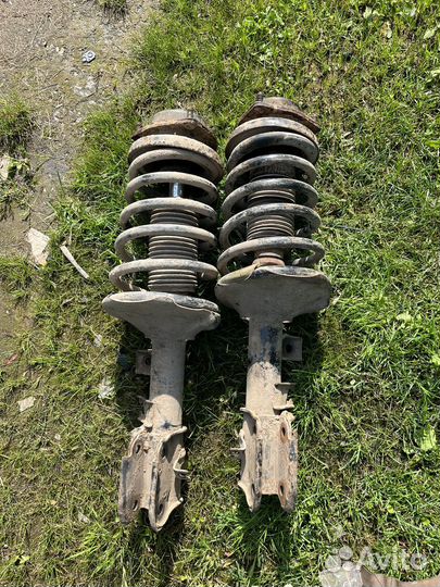 Стойки передние nissan pathfinder r50