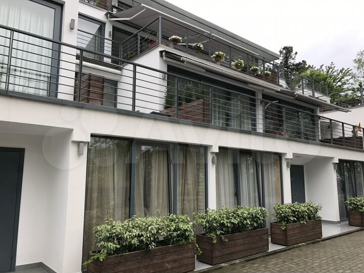 2-к. квартира, 42 м², 1/2 эт.