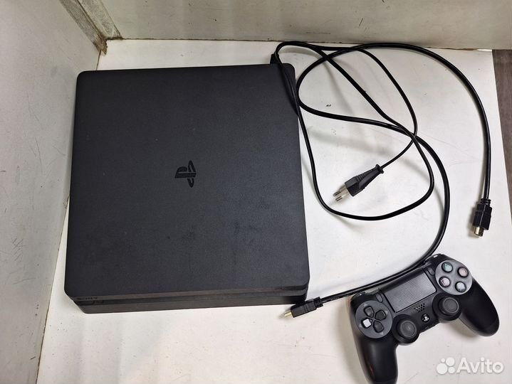 Игровые приставки Sony PS4 500Gb