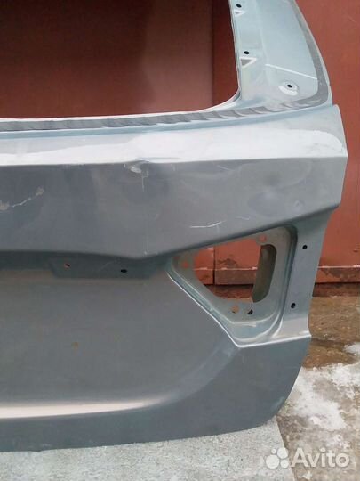 LADA vesta универсал крышка багажника