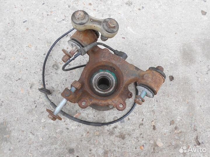 Задний правый поворотный кулак Ауди А6 С5