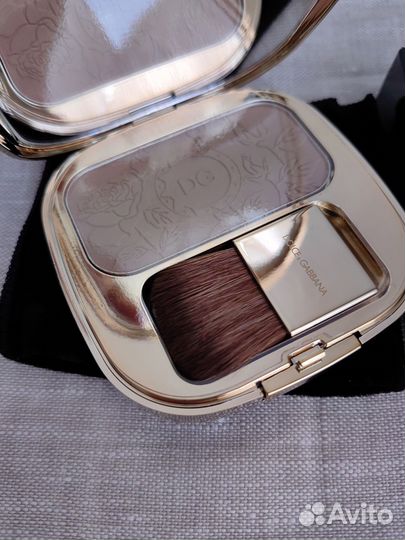 Румяна Dolce Gabbana Tan 100 новые оригинал
