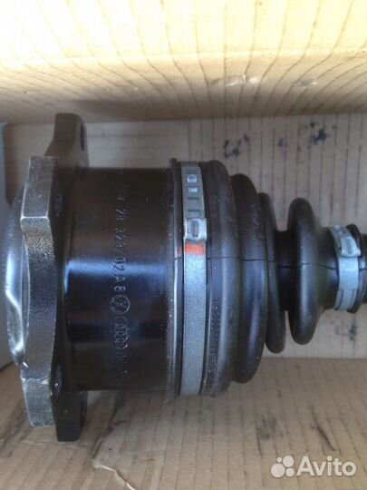 Приводной вал в сборе VAG