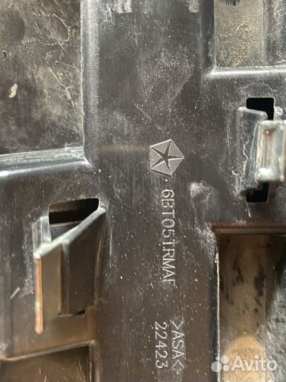 Решетка RAM 1500 V поколение