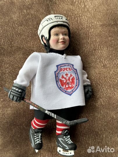 Хоккеист фигурка, кукла