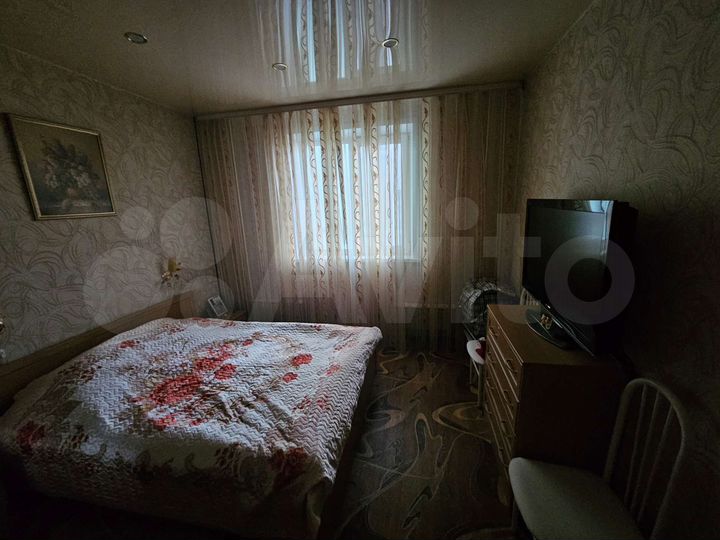 3-к. квартира, 74 м², 3/9 эт.