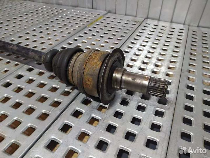 Полуось задний Mercedes Vito W639