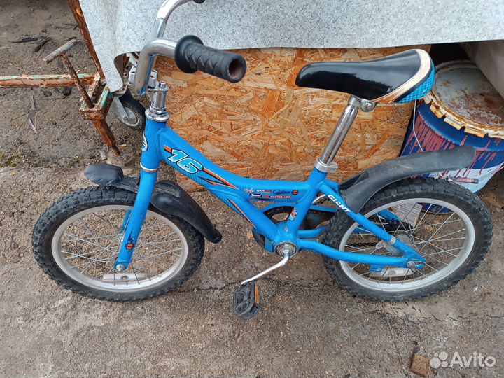 Велосипед детский с 3 до 6лет. Колеса р16