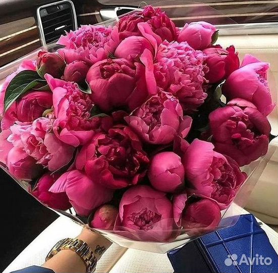 Пионы Букет пионов Доставка цветов