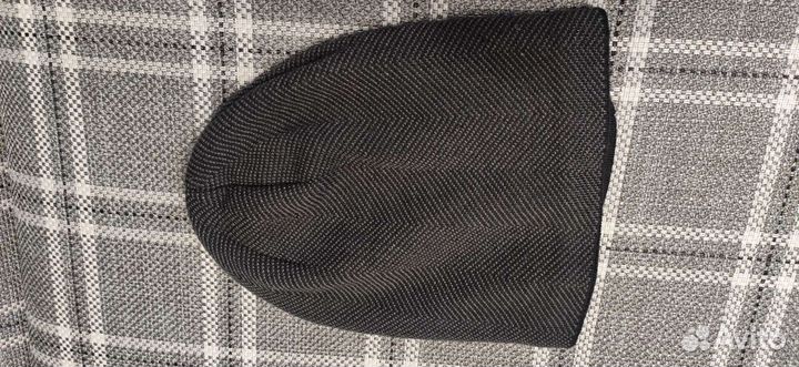 Мужская зимняя шапка