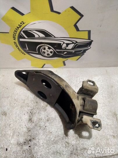 Опора кпп Daewoo Nexia 2 седан 150 F16D3 2012
