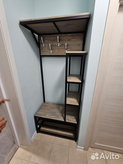 Прихожая в стиле лофт